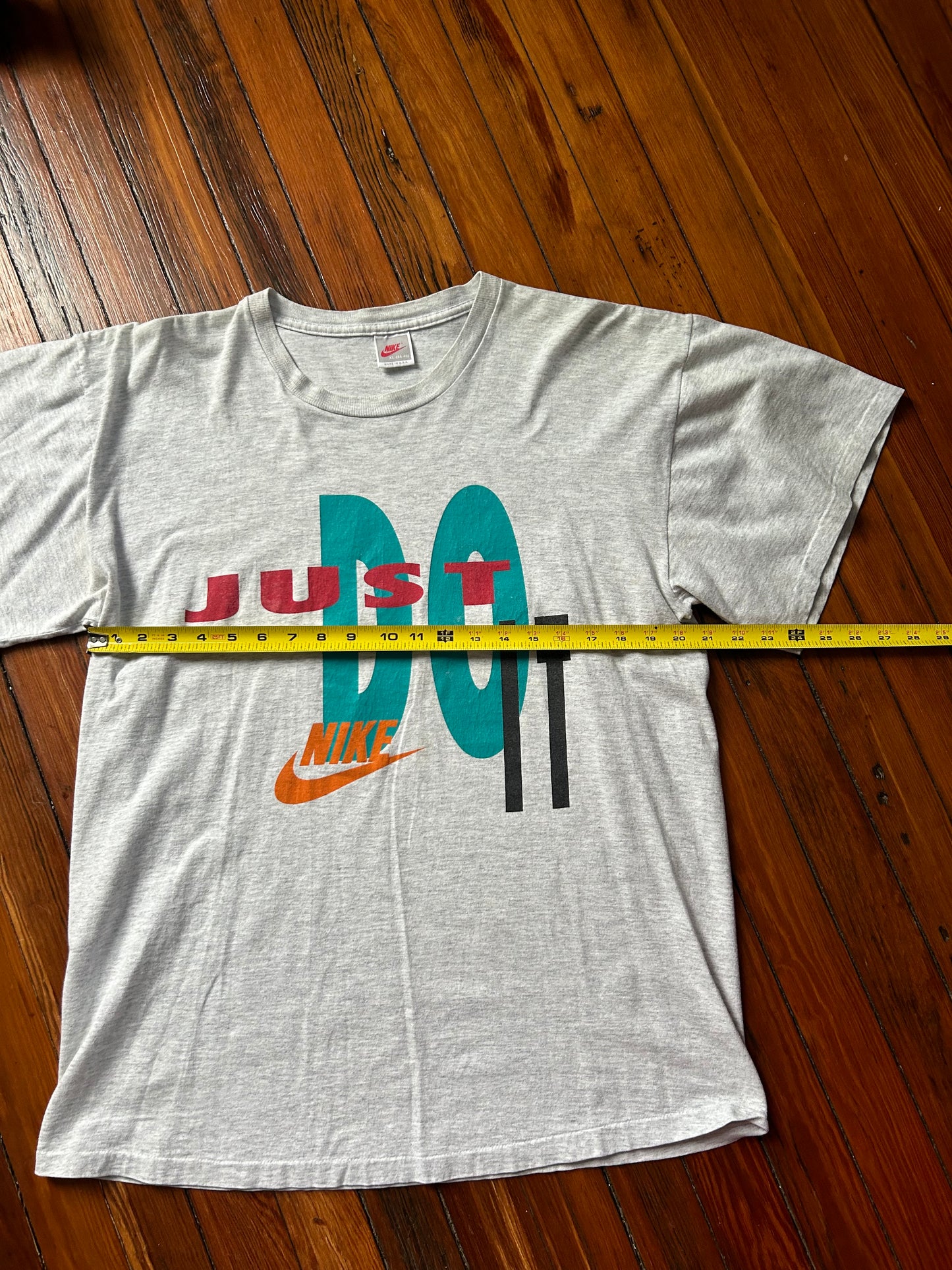 1990s Nike Just Do It Tee (XL)