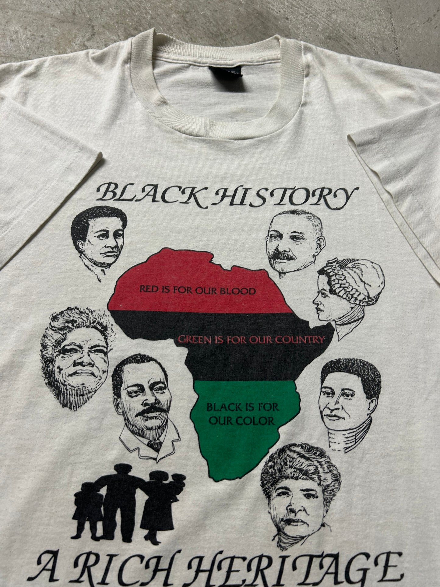 1990s Black History Africa Tee (XL)