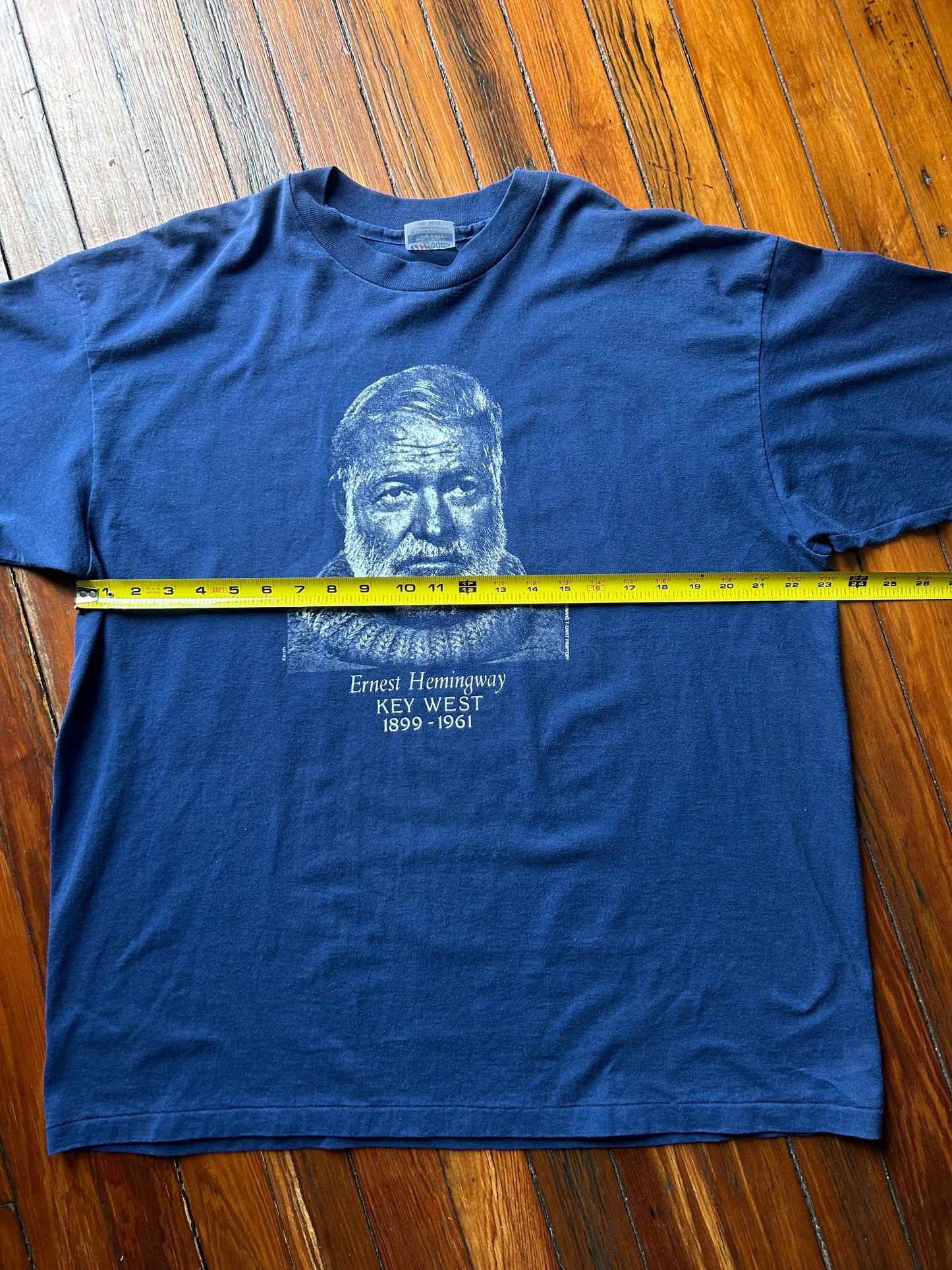 1990s Ernest Hemingway Memorial Tee (XL)