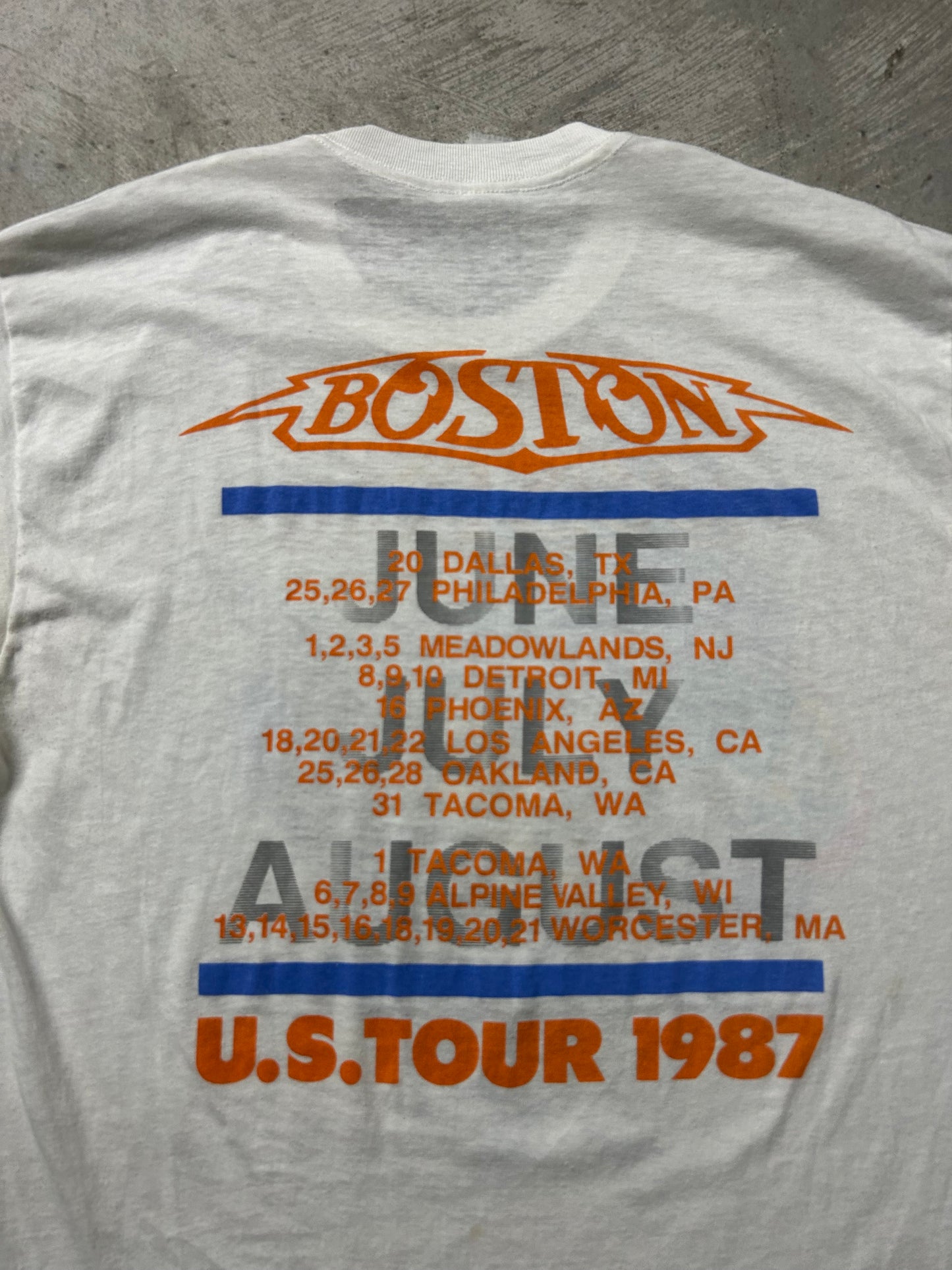 1987 Boston World Tour Concert Band Tee (Large)